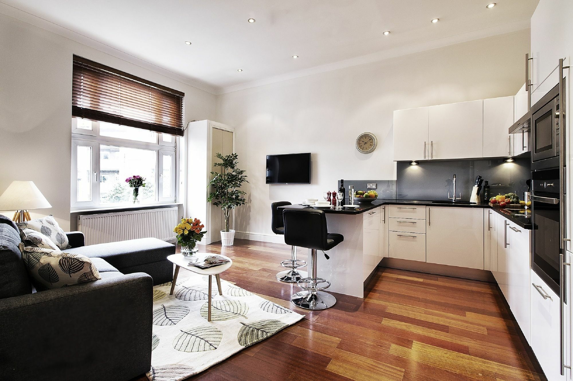 Kensington One Apartment London Bagian luar foto